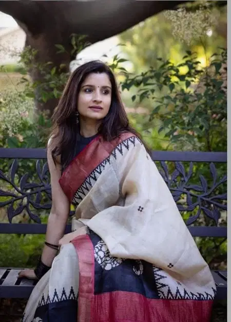 MG 619 Linen With Gold Jari Digital Printed Saree Wholesale Market In Surat